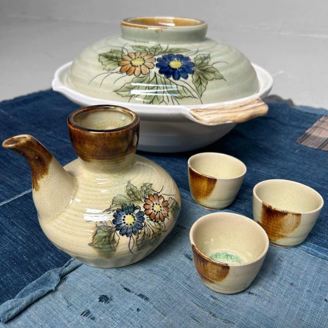 1970s Vintage Japanese Ceramic Donabe Hotpot and Sake Set, 1970s, Set of 8 For Sale - Image 5 of 18
