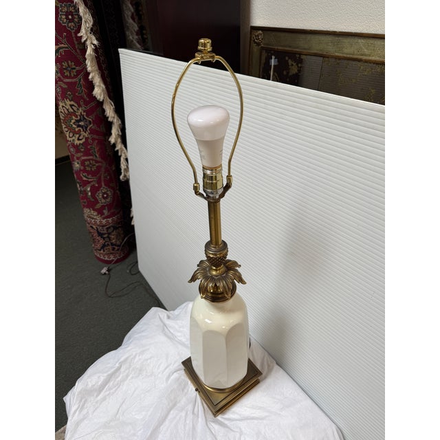 Late 20th Century Stiffel Mid Century Lenox Porcelain Table Lamp For Sale - Image 12 of 12