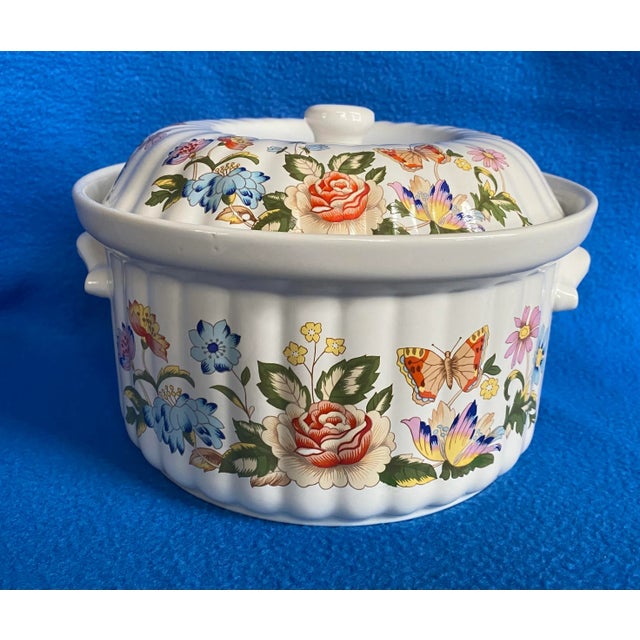 Aynsley "Cottage Garden" Oven-to-Table Covered Casserole 2.5 Quart For Sale - Image 13 of 13