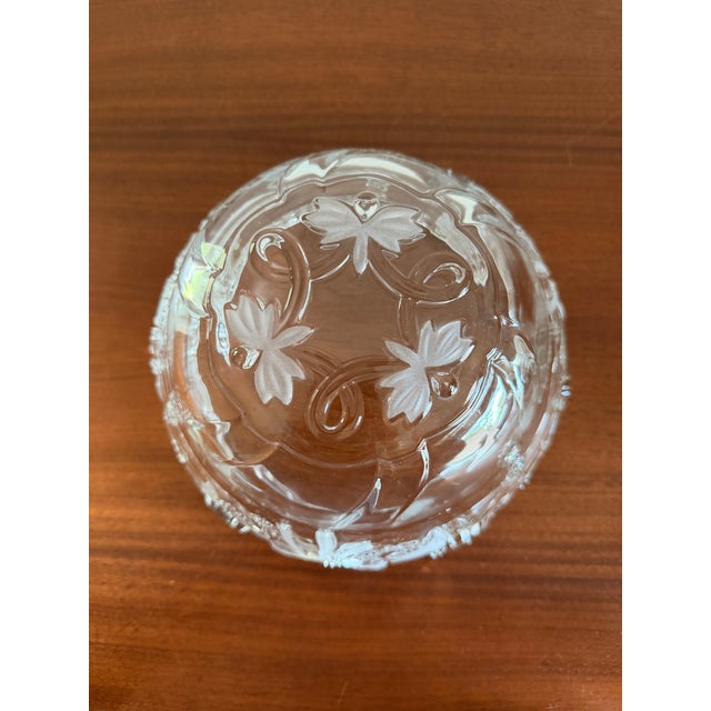 1980s Vintage Mikasa Carmen Embossed Roses Bows Floral Scalloped Serving Bowl For Sale - Image 5 of 6