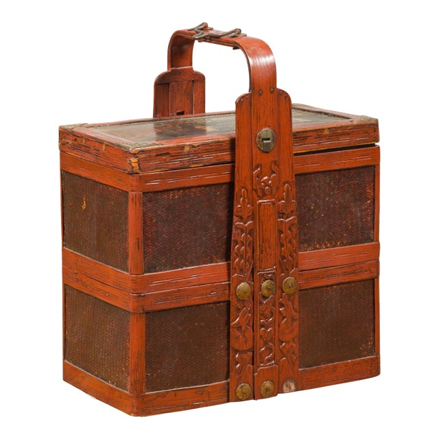 Chinese Vintage Tiered Bamboo and Rattan Lunch Basket with Courtyard Figures For Sale