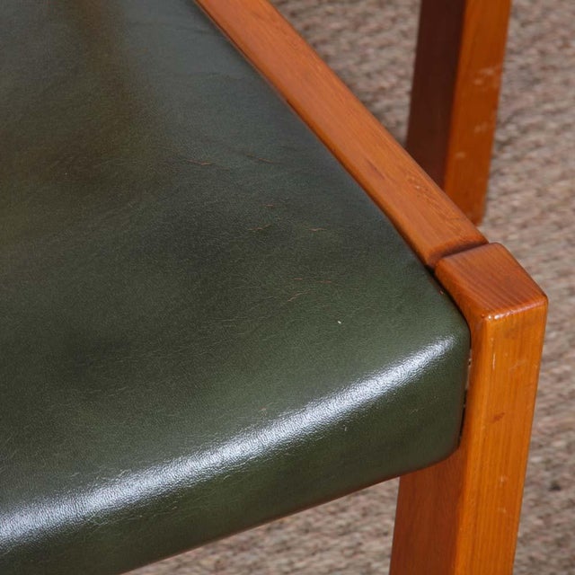 Brown Elm and Leather Chairs from Self, 1980, Set of 6 For Sale - Image 8 of 13