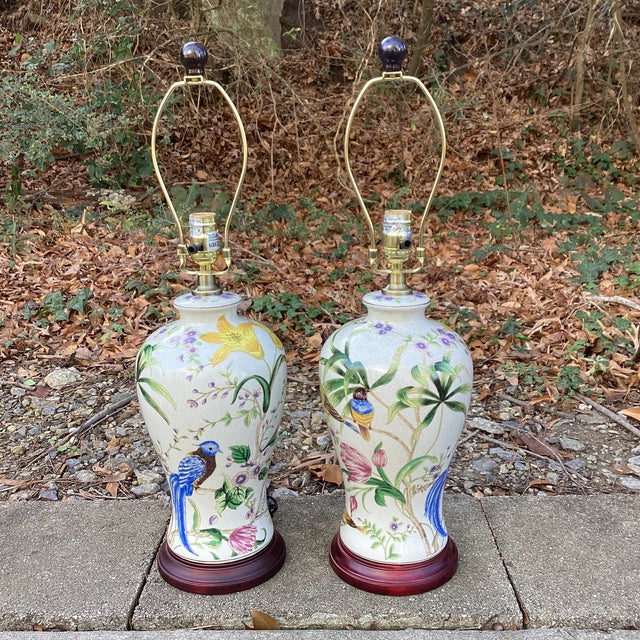 Traditional Late 20th Century Pair of Botanical Bird Lamps From Vanderbilt Whitney Estate For Sale - Image 3 of 7