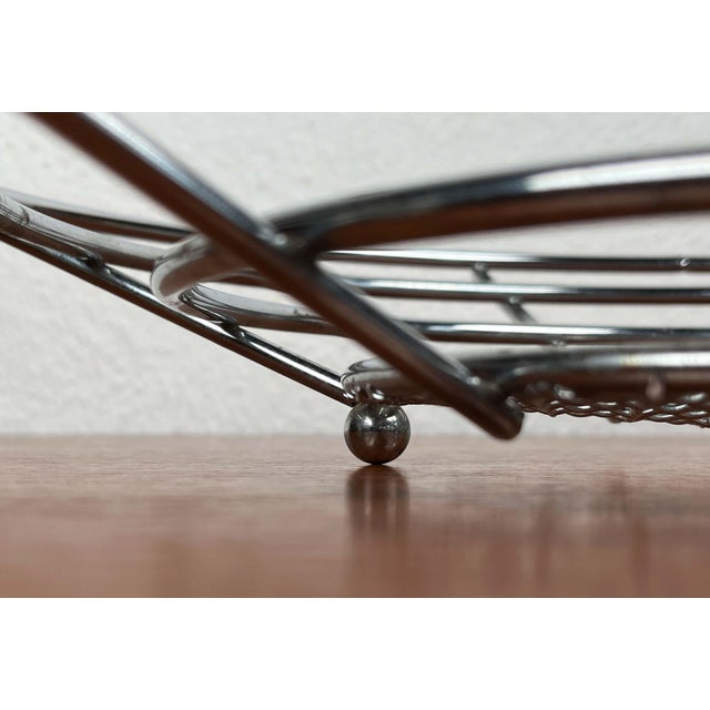 1980s Postmodern Metal Mesh Fruit Bowl, 1980s For Sale - Image 5 of 16