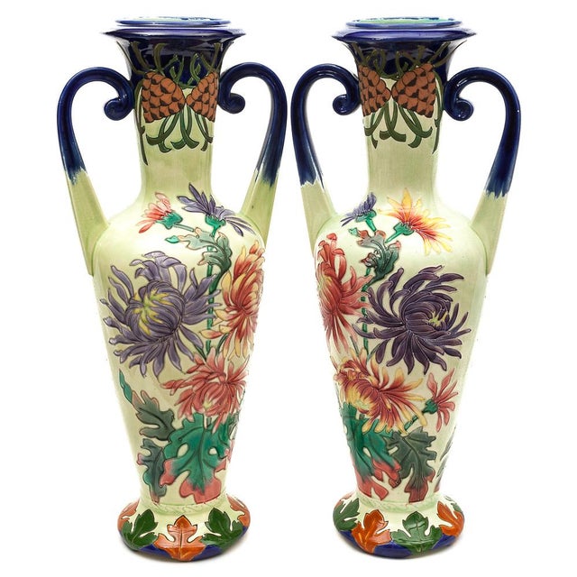 Art Nouveau Amphora Vases from Longchamp, 1900s, Set of 2 For Sale - Image 16 of 16