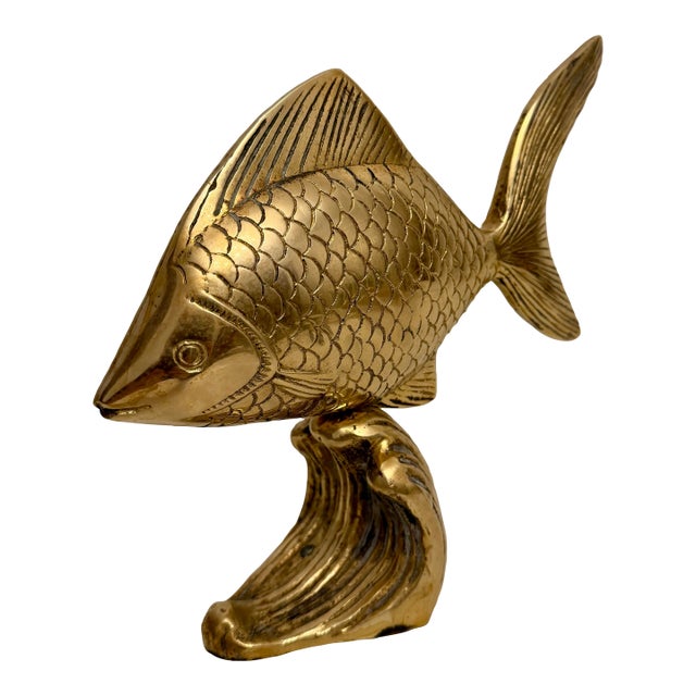 1970s Brass Tropical Fish Sculpture on Stand, Hollywood Regency Style For Sale