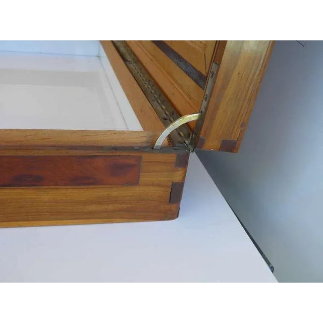 Brown Treasure Wood Cigar Humidor Coat of Arms- Circa 1940 For Sale - Image 8 of 9