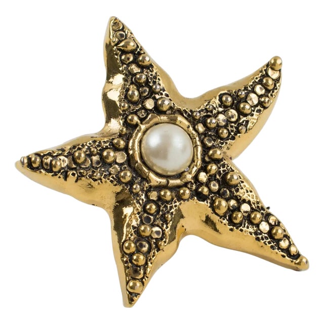 Guy Laroche Paris Gilt Metal Starfish Brooch with Pearl Cabochon For Sale