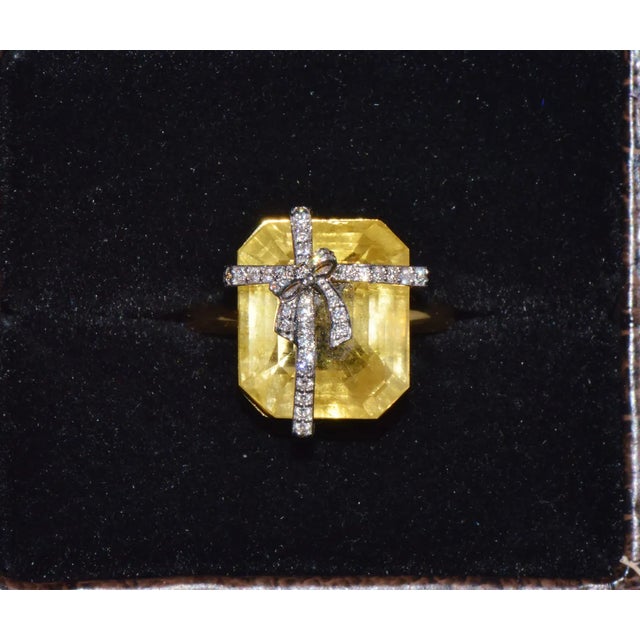 GIA certified 17.57CTS diamond & no heat Ceylon sapphire 18K solid gold ring. This ring features a gorgeous 3D gift box...