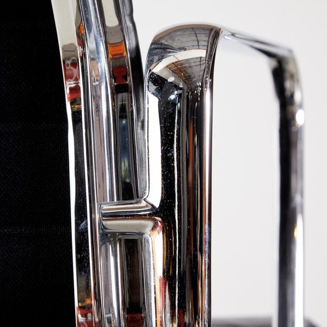 EA112 Office Chair by Charles & Ray Eames for Vitra, 2000s For Sale - Image 6 of 17