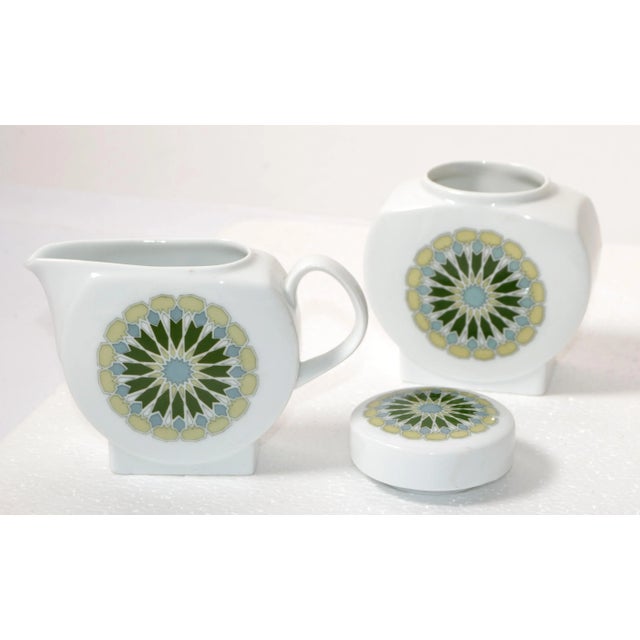 Ceramic Vintage Melitta Minden Porcelain Tea Service Green White Motif 4 Place Setting For Sale - Image 7 of 13