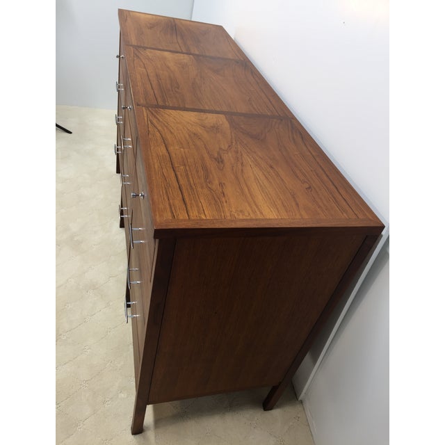 Mid-Century Modern Mid 20th Century Lane Delineator 12 Drawer Low Chest Designed by Paul McCobb in Rosewood and Walnut With Chrome Hardware For Sale - Image 3 of 18