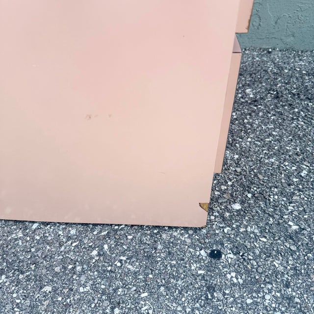 Postmodern Pink Gloss Laminate Waterfall Nightstands With Queen Headboard Set - 3 Pieces For Sale - Image 11 of 12