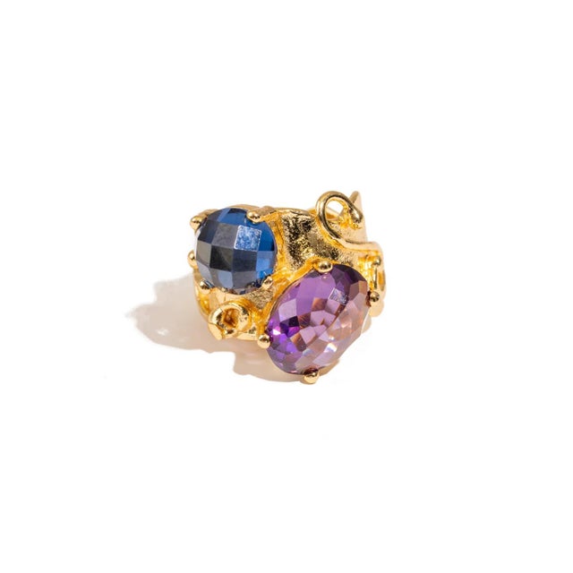 Mystic Duo Amethyst & Sapphire Gold Statement Ring, Size 8 For Sale In Miami - Image 6 of 9