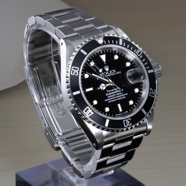 Metal 1990s Rolex Submariner Tiffany & Co Dial 16610 Steel Automatic Date Watch For Sale - Image 7 of 13
