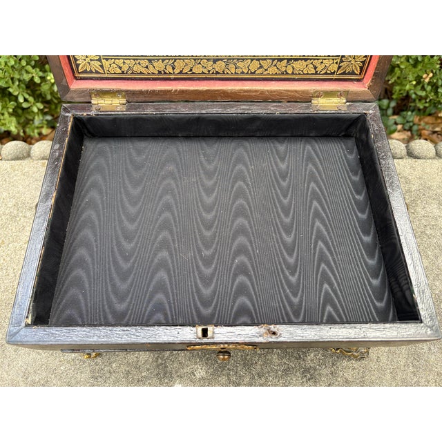 19th Century English Regency Leather Box For Sale - Image 9 of 13