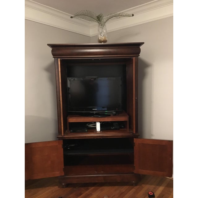 Hekman Furniture Wooden Armoire Entertainment Center Chairish