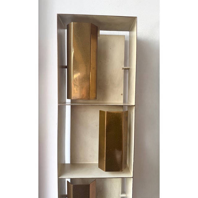 Pair of Brass Sconces "Finestra" 12664 by Gio Ponti for Arredoluce. Italy, 1950s For Sale - Image 14 of 17