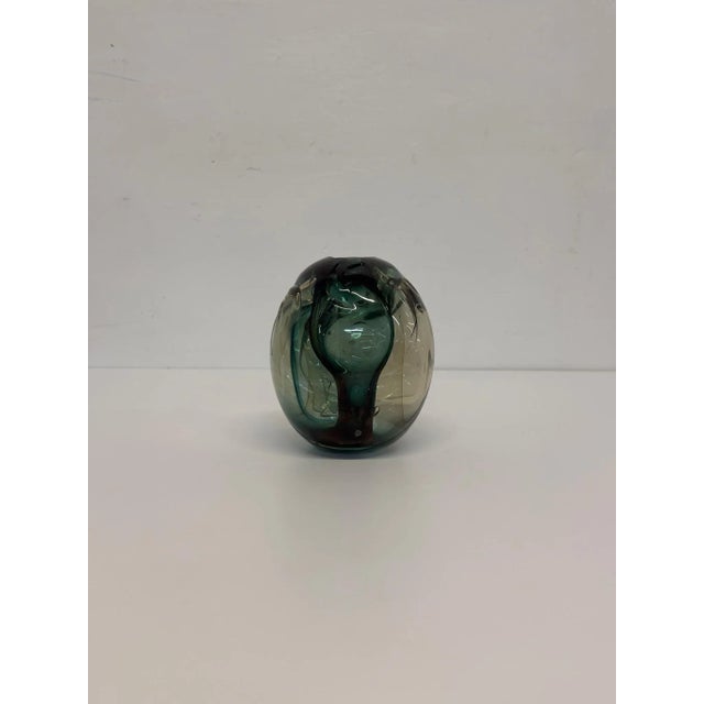 Michael Boylen Biomorphic Modern Hand Blown Glass Vase For Sale In Miami - Image 6 of 12