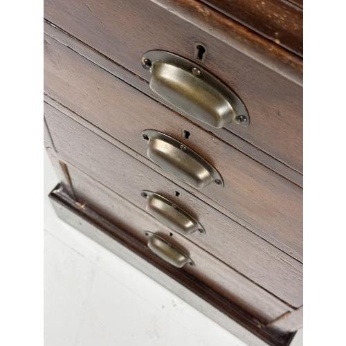 English Desk with Green Leather For Sale - Image 13 of 18