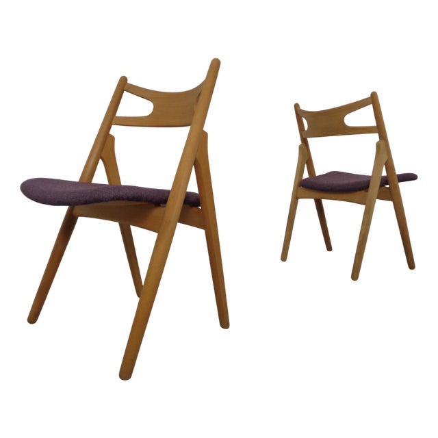 CH 29 Sawbuck Chairs in Oak and Wool by Hans J. Wegner for Carl Hansen & Son, 1950s, Set of 2 For Sale