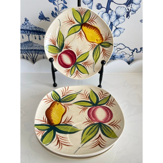 Elevate your dessert presentation with the vintage charm of this UCAGCO plate set. Each 7.5" square plate features a...