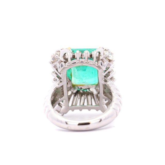 GRS Cert. 6.78 Carat Insignificant Oil Colombian Emerald & Baguette Diamond Ring, Size 6 For Sale - Image 9 of 10