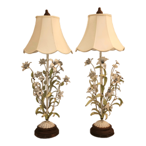 Mid 20th Century Mid Century Modern Italian White Lily Tole Table Lamps - a Pair