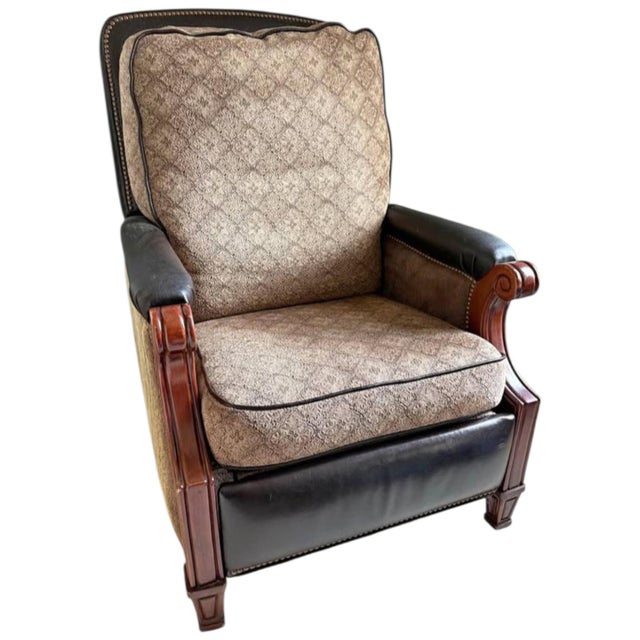 Experience Luxury Motion: The Bradington Young Recliner Discover the ultimate fusion of classic elegance and modern...