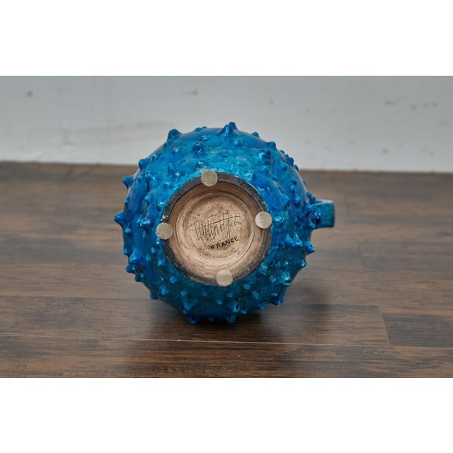 Midcentury Modern 1950s French Vallauris Blue Pottery Pitcher with Spiked Design For Sale In Atlanta - Image 6 of 7