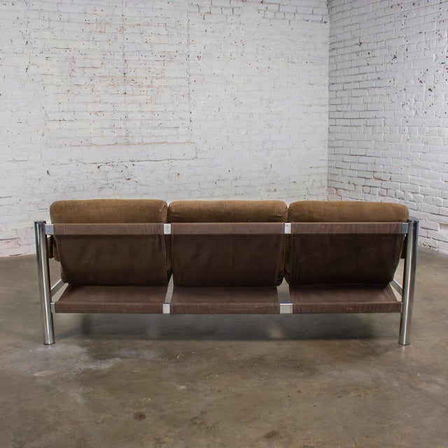 Late 20th Century Modern James David Sling Sofa W/Brown Wide Wale Corduroy Chrome Frame For Sale - Image 4 of 18