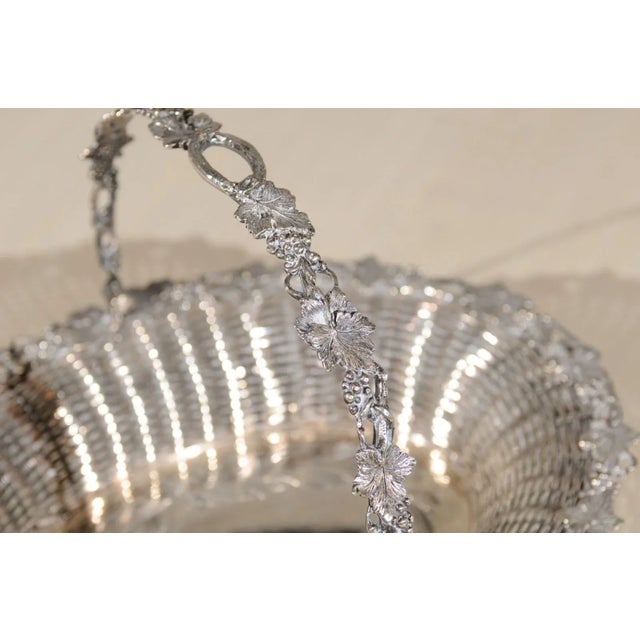 English 19th Century Silverplate Pierced Bread Basket For Sale - Image 4 of 12