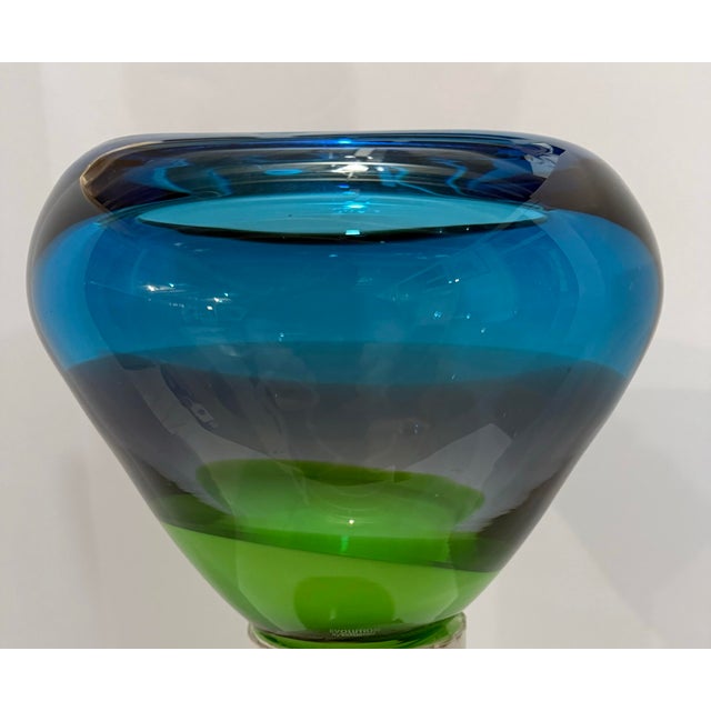 Waterford Evolution Blue & Lime Green Cased Art Glass Sculptural Bowl – Modern Centerpiece For Sale - Image 9 of 12