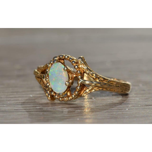 The Casnovia: Ladies Vintage 14K Gold Cocktail Ring set with Opal For Sale - Image 4 of 10