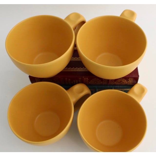 Set of 4 CHANTAL 20 oz. Ceramic Mugs in Naples Yellow. Outstanding condition.