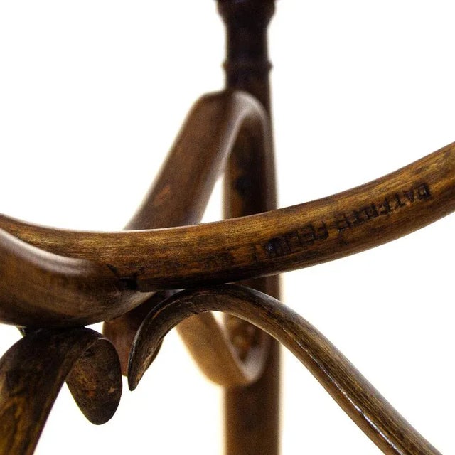 Brown Antique Spanish Bentwood Chair in Oak by Ventura Feliu, 1890s, Set of 4 For Sale - Image 8 of 9