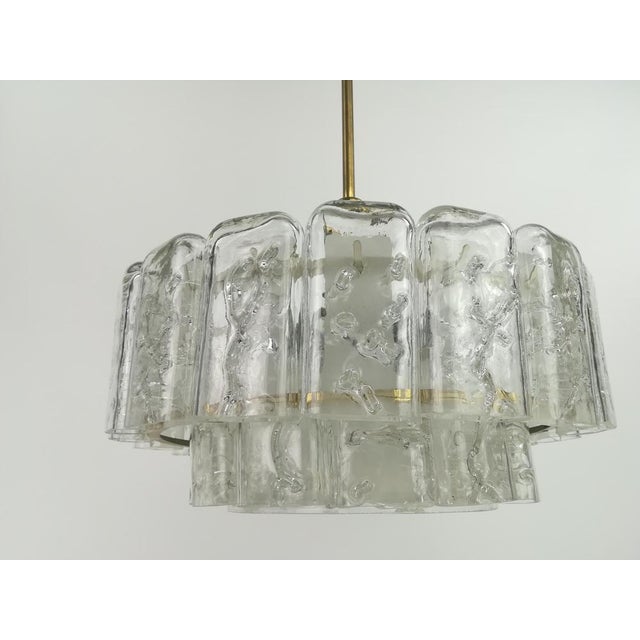 Good German value work from the 1960s with 6 light sources. Version: Metal 3 x E14, 3 x E27. This piece has an attribution...