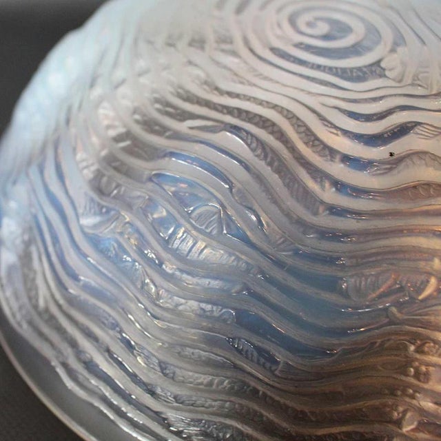 Dauphins Bowl by René Lalique, 1930s For Sale - Image 4 of 6
