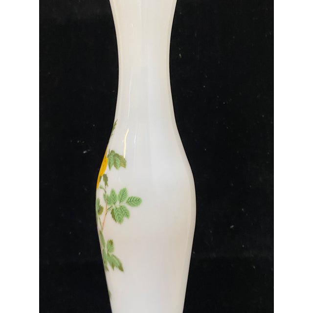 Napoleon III Soliflore Vase in Yellow and White Opaline Glass, Late 19th Century For Sale - Image 5 of 12