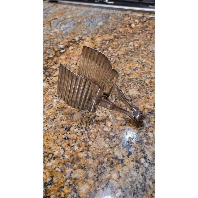 Mid-Century Modern Antique French Christofle Silver-Plated Fluted Asparagus & Pastry Tongs For Sale - Image 3 of 6