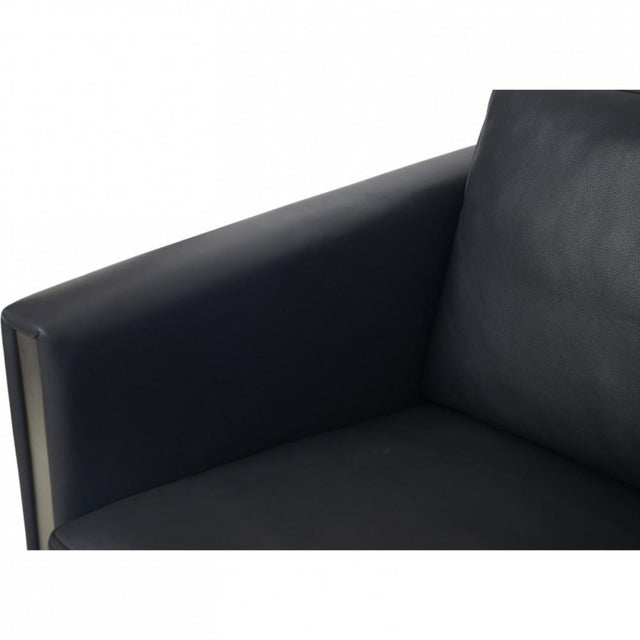 CH103 Two-Seater Sofa in Grey Leather by Hans Wegner, 2000s For Sale - Image 3 of 18