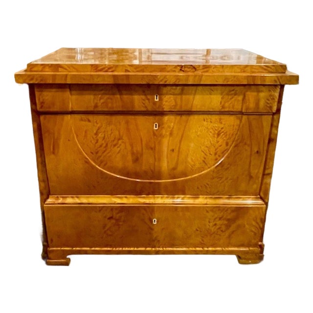 19th C. German Biedermeier Maple Commode For Sale