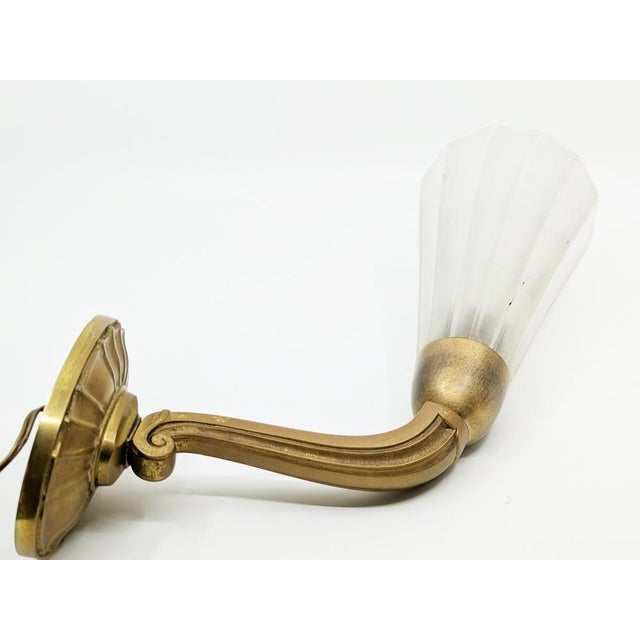 Italian Art Deco Brass Sconces with Murano Glass Shade, 1930s, Set of 2 For Sale - Image 9 of 18