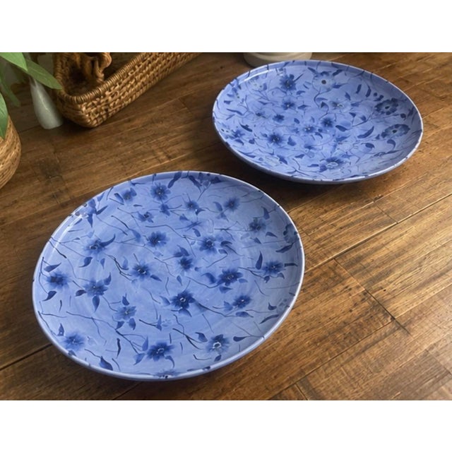 A Pair of Vintage Moroccan Safi Hand-Painted Ceramic Platters / Shallow Bowls For Sale - Image 12 of 12