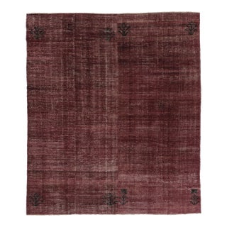 Vintage Turkish Distressed Rug in Burgundy With Fine Black Motifs - Rug & Kilim For Sale