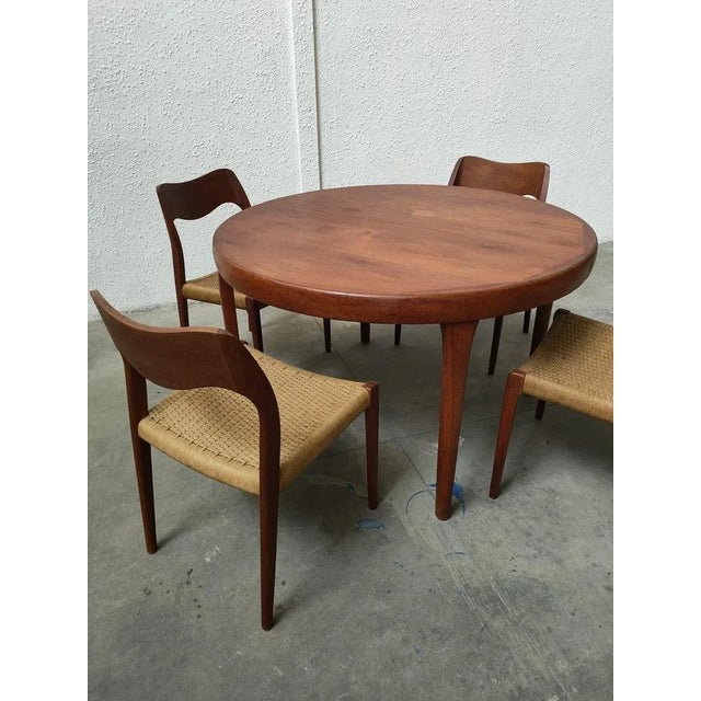 Brown Mid-Century Teak Extendabe Table and Chairs from Moller, Denmark, Set of 5 For Sale - Image 8 of 18