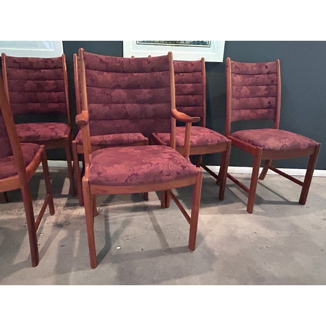 1970s Johannes Andersen Vintage MCM Danish Teak Dining Chairs for Uldum Møbelfabrik--Set of 7 For Sale - Image 5 of 16