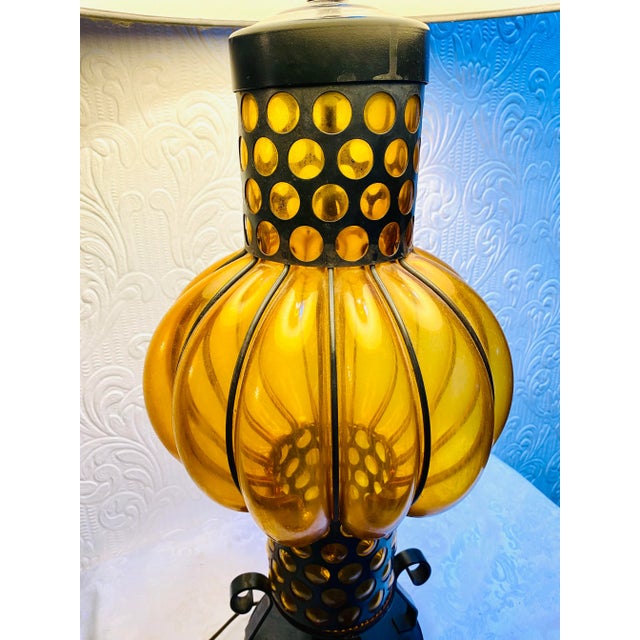 Seguso 1960s Mid-Century Amber Murano Caged Glass Lamp Attributed to Seguso For Sale - Image 4 of 12
