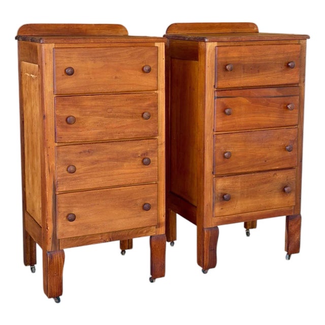 Pair Mid-Century Chattahoochee Furniture Co. Chests, Charleston Provenance on Casters For Sale