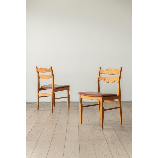 1960s Dining Chairs by Henning Kjærnulf, 1960s, Set of 10 For Sale - Image 5 of 6